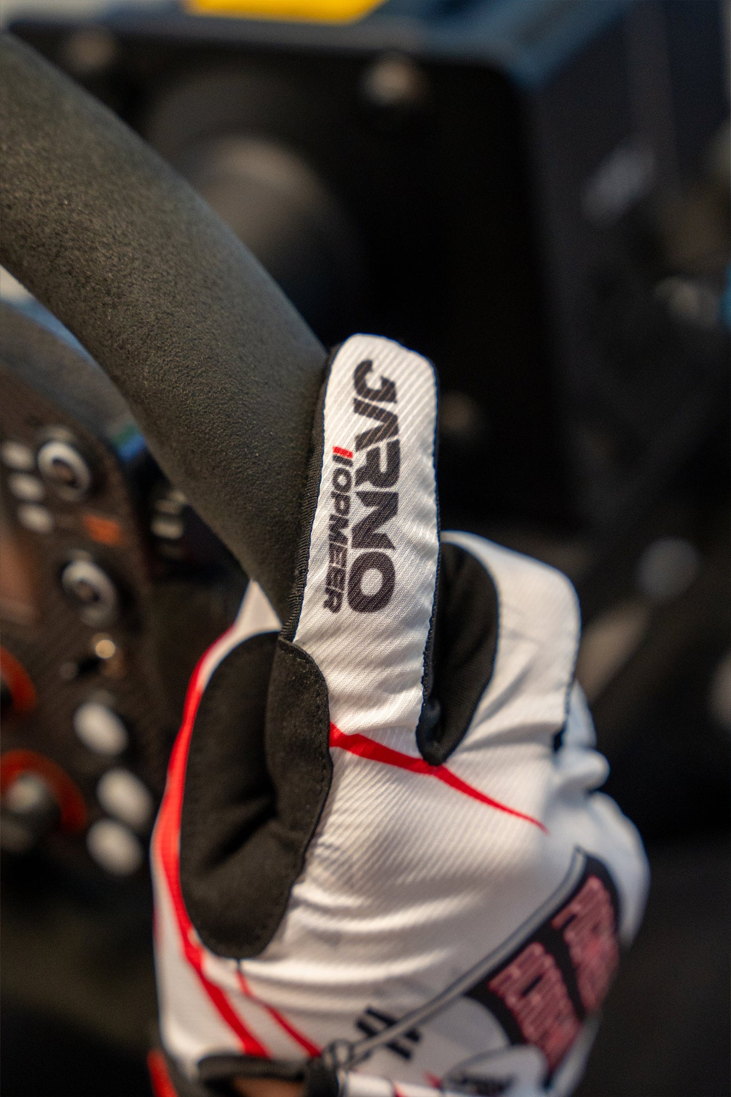Sim Racing Gloves - INDICATOR - White